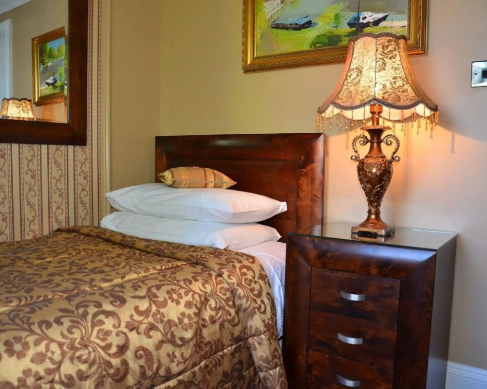 фото Riverside Inn
