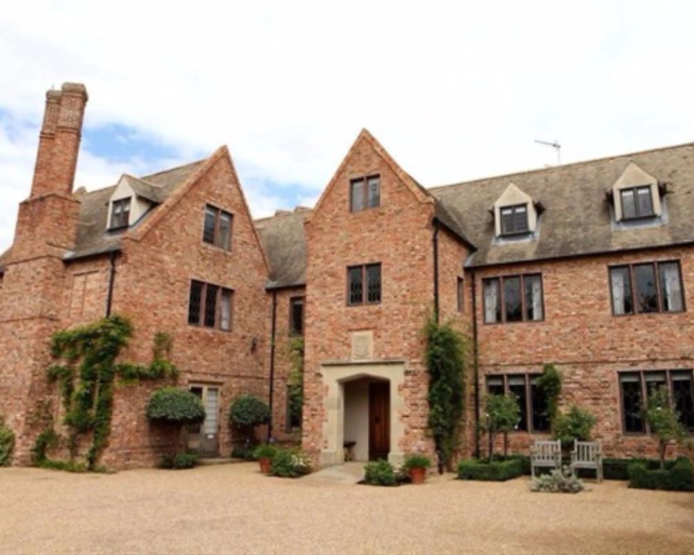 фото The Old Hall Ely