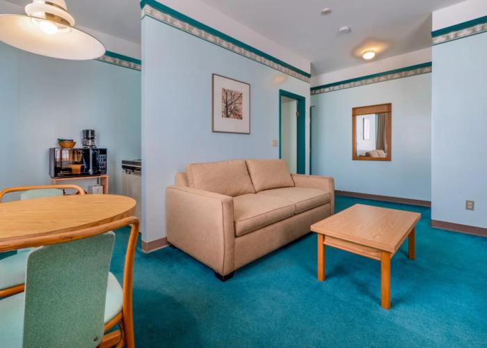 Cedars Inn Hotel & Convention Center