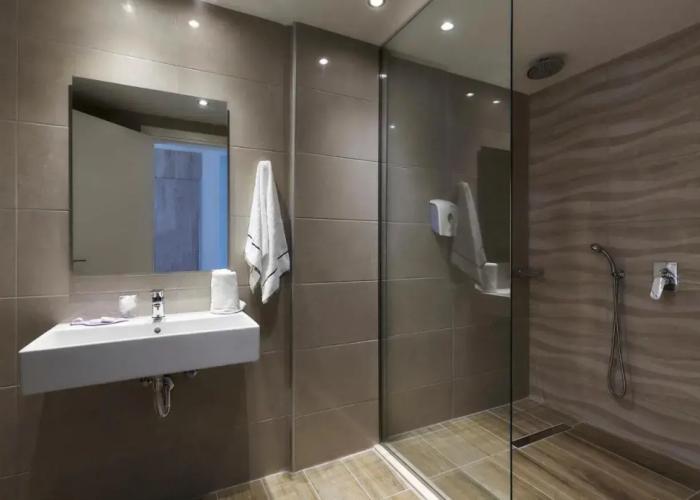 Vasia Royal Hotel