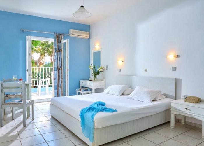 Noble Hotel Suites - Adults Only