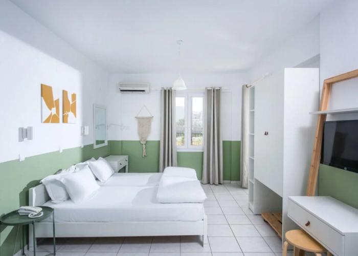 Noble Hotel Suites - Adults Only