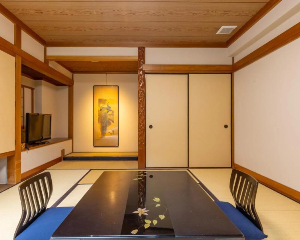 фото Yoshiike