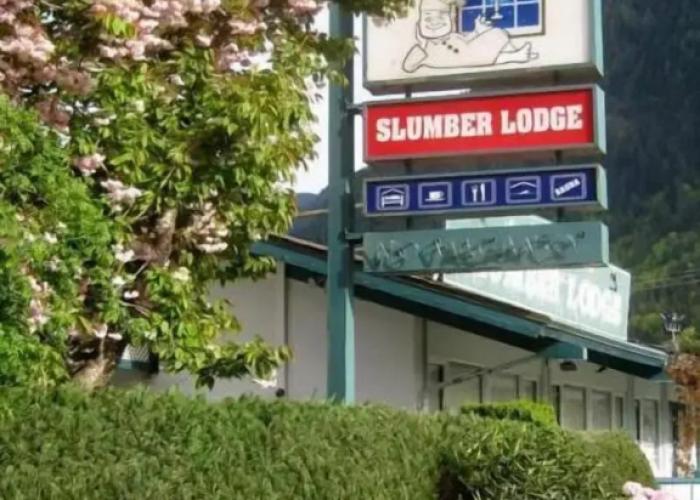 Slumber Lodge Motel
