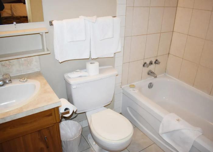 Hope Inn and Suites