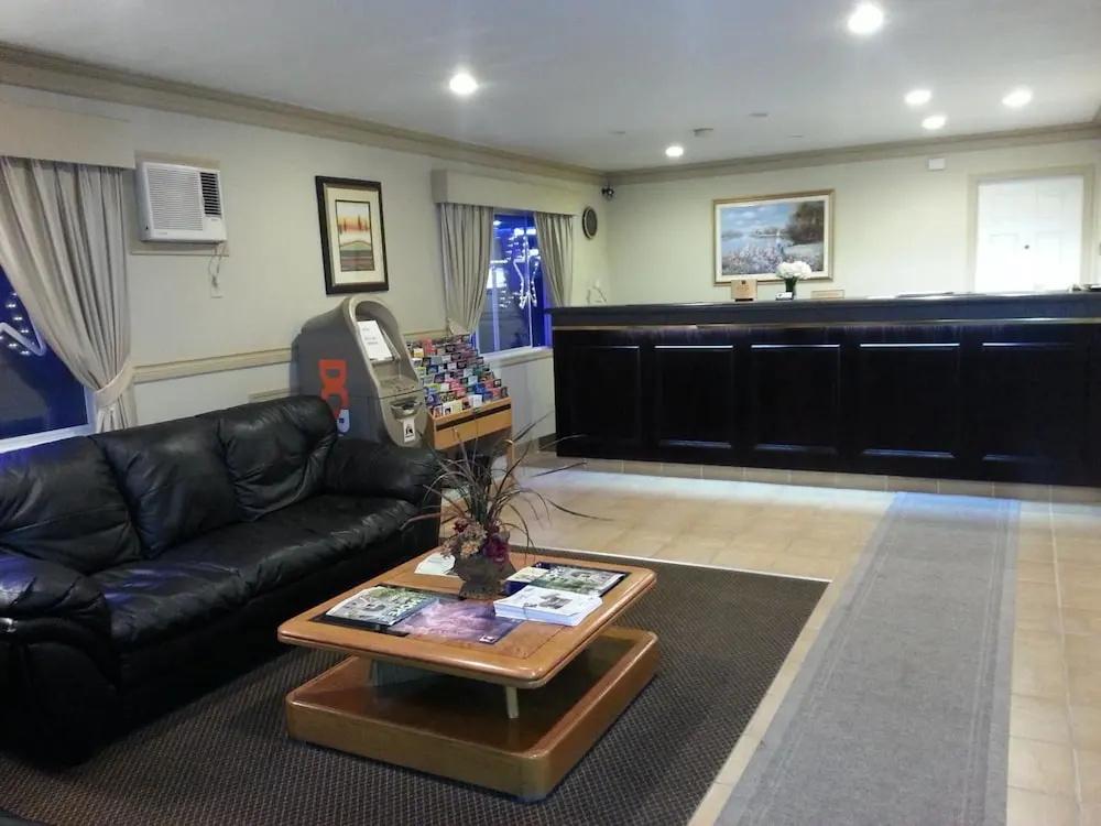 фото Heritage Inn