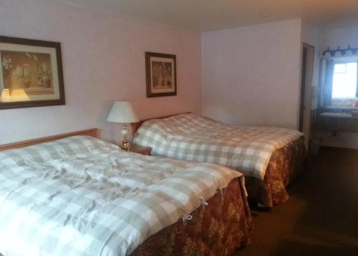 Heritage Inn
