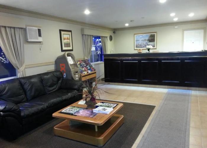 Heritage Inn