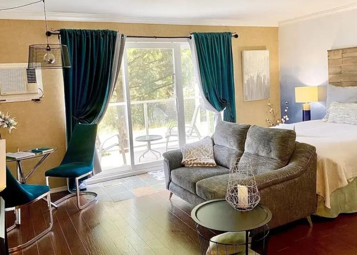 Evergreen Bed & Breakfast