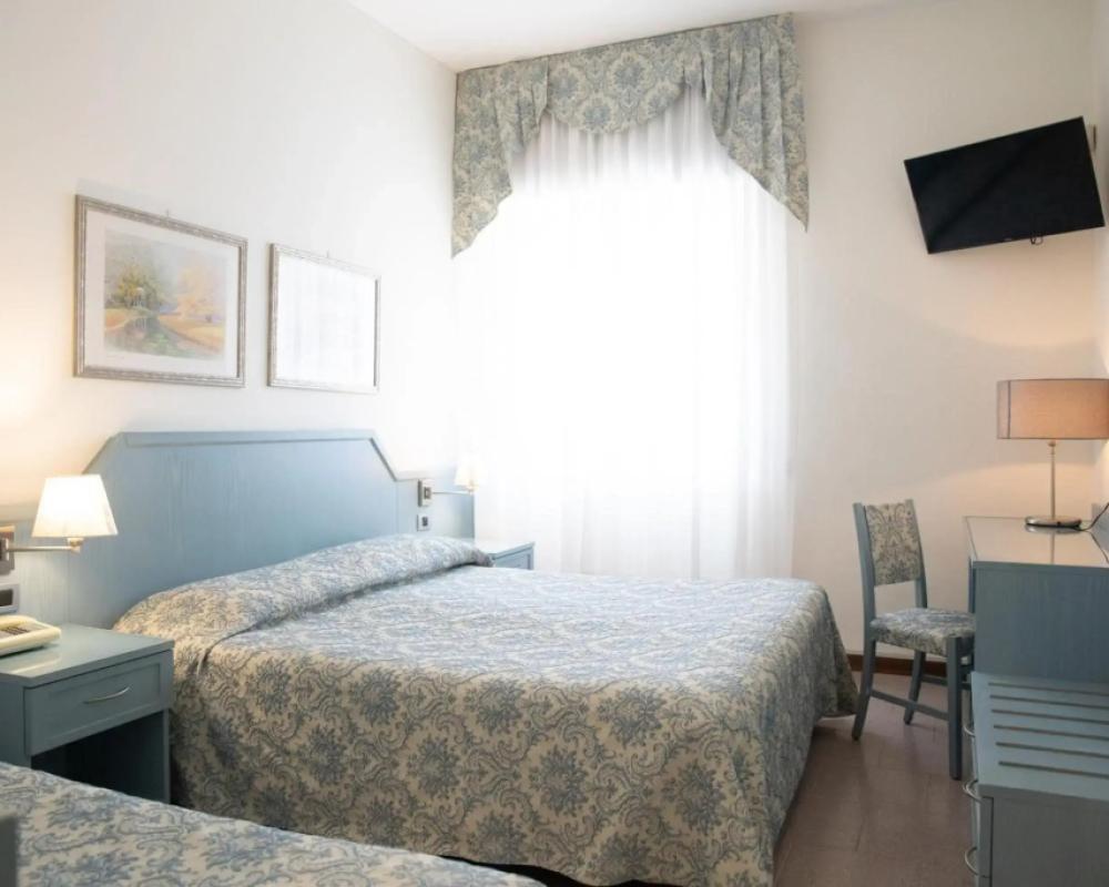 фото Hotel Ariston