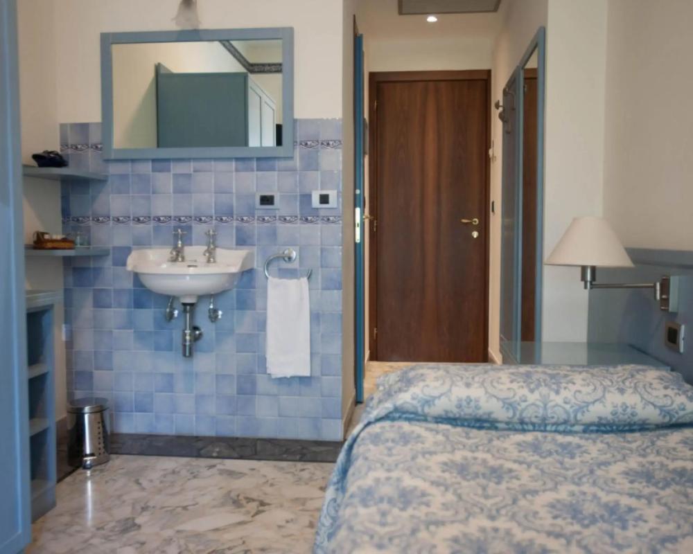 фото Hotel Ariston