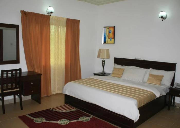 Princeville Hotels