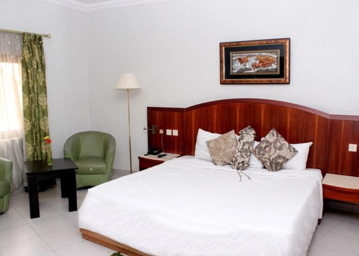 Princeville Hotels