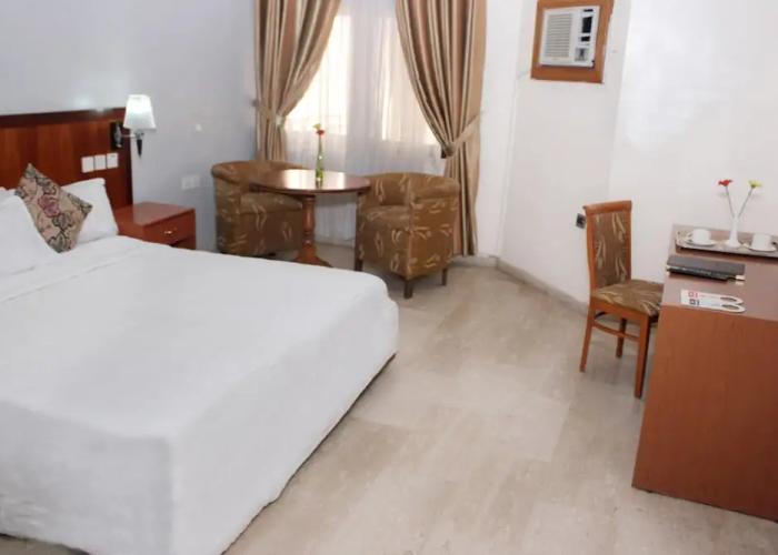 Princeville Hotels