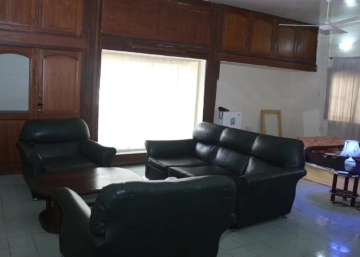 Tourist Castle Hotel and Suites