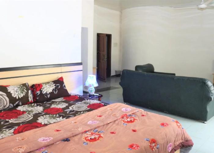 Tourist Castle Hotel and Suites