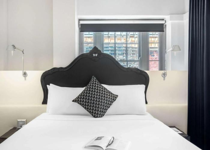 Peppers Gallery Hotel Canberra