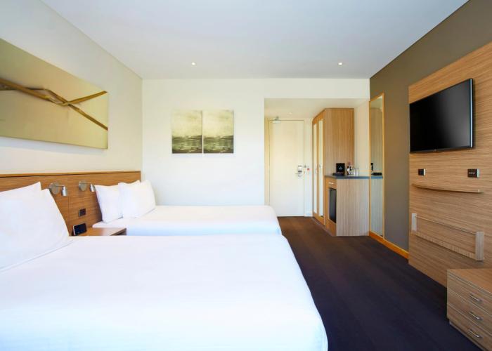 Crowne Plaza Canberra by IHG