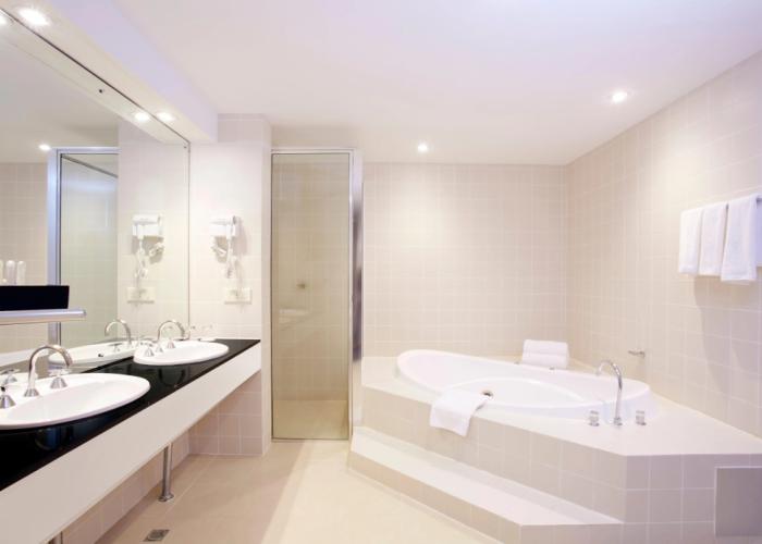 Crowne Plaza Canberra by IHG