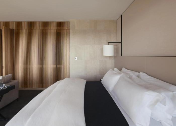 Hotel Realm