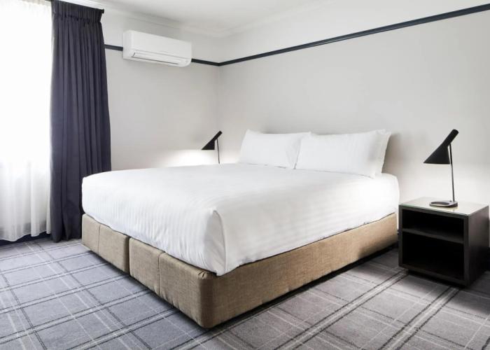 Brassey Hotel