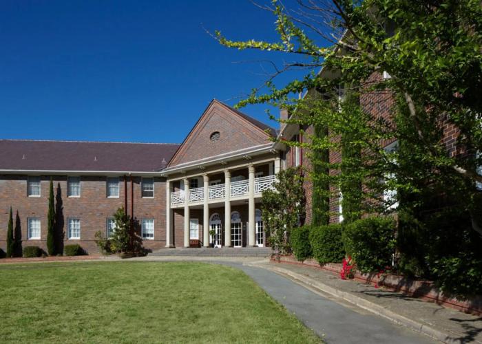 Brassey Hotel