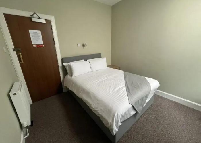 Strathearn Hotel