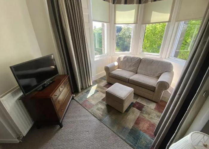 Strathearn Hotel
