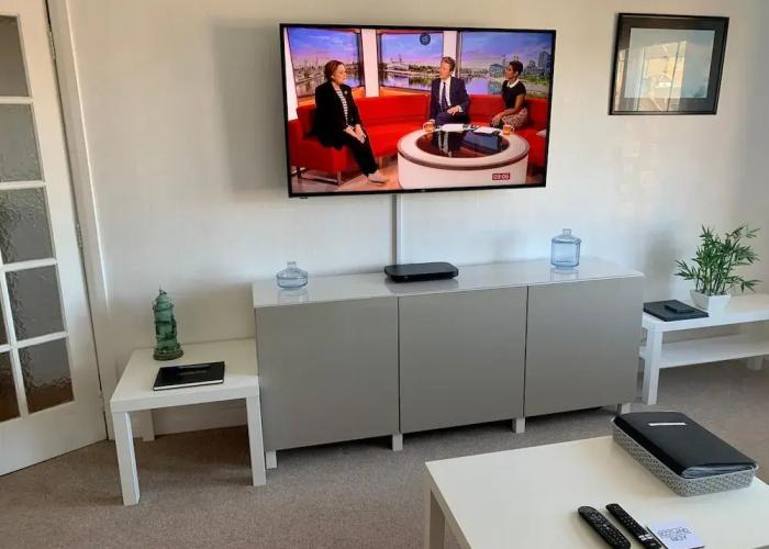 NEW Superb One Bedroom Getaway in Dysart Kirkcaldy