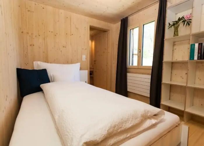 Lenk Lodge