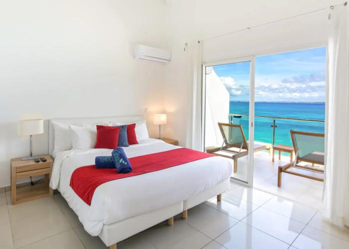 Bleu Emeraude Hotel