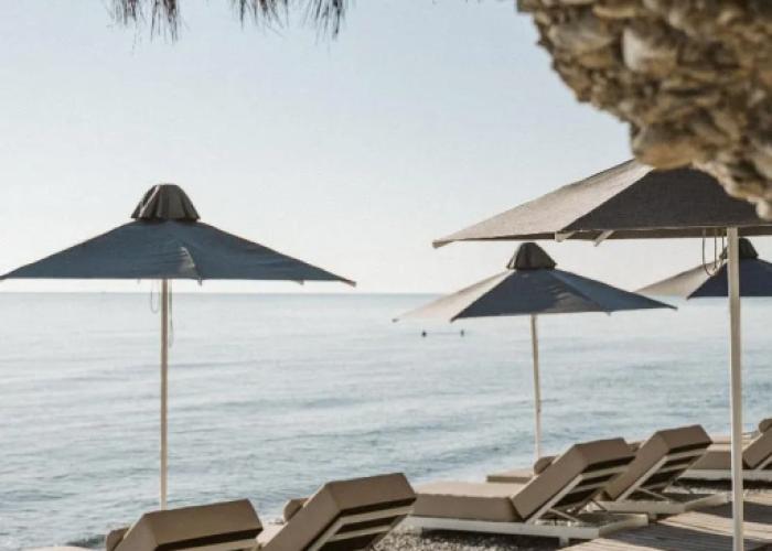 Akrotiri Olympus Luxury Suites