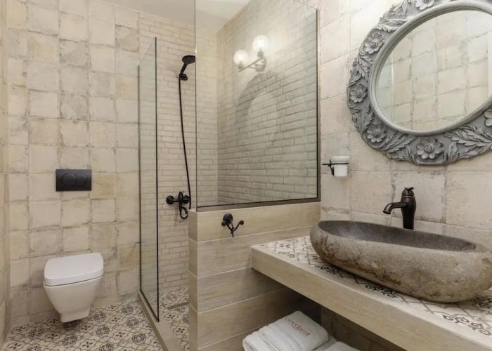 Meydani Suites