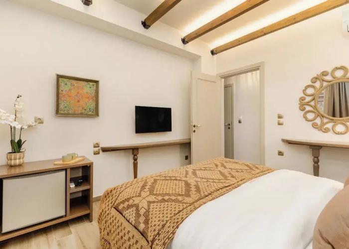 Meydani Suites