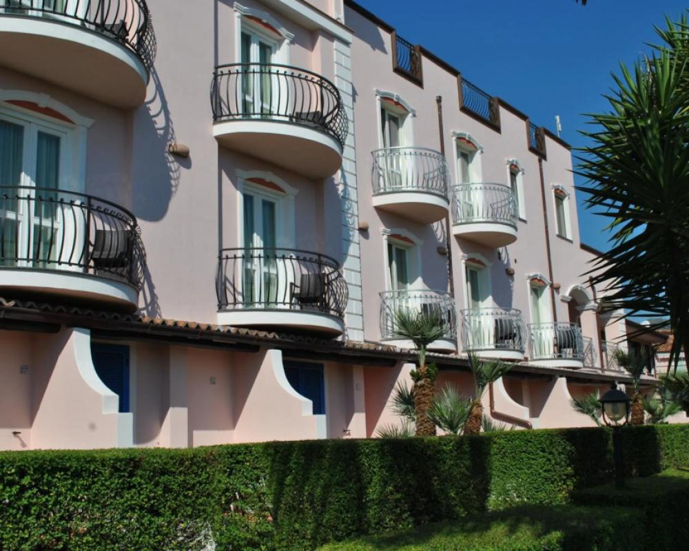 Hotel Ristorante Borgo La Tana