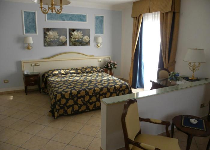 Hotel Ristorante Borgo La Tana