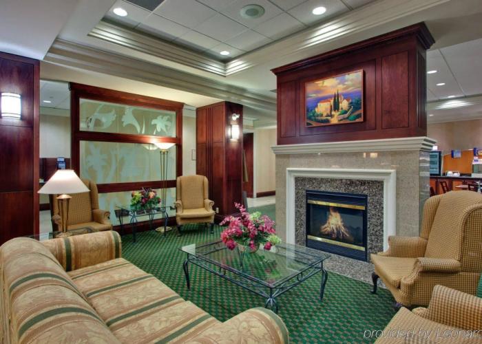 Holiday Inn Express & Suites Milton by IHG