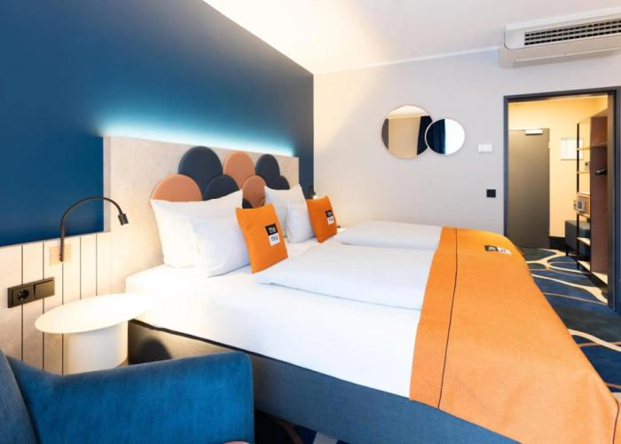 Holiday Inn - the niu, Stream Monchengladbach by IHG
