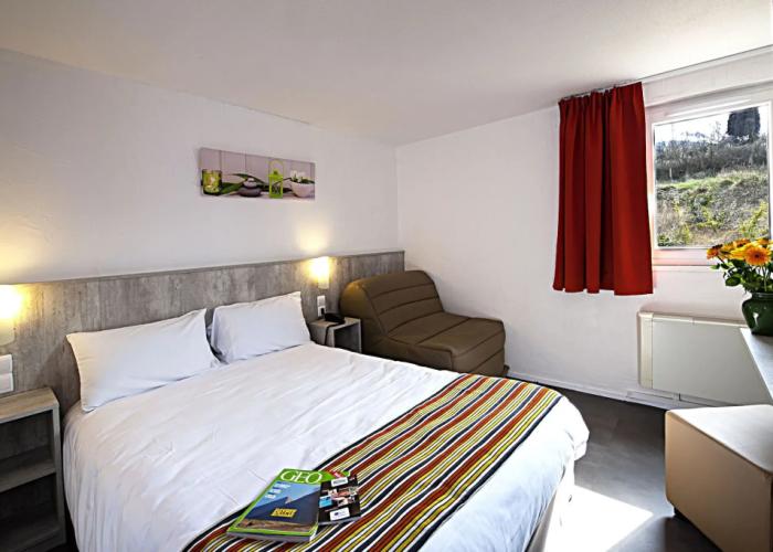 Brit Hotel Bosquet
