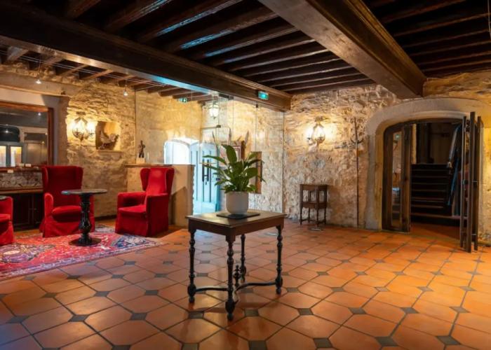 Hôtel Le Donjon - Coeur de la Cité Médiévale