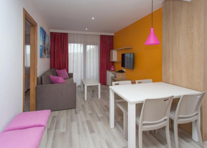 Acuasol Aparthotel 