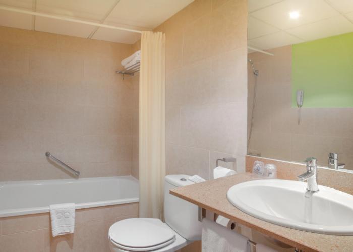 RH Casablanca & Suites Hotel