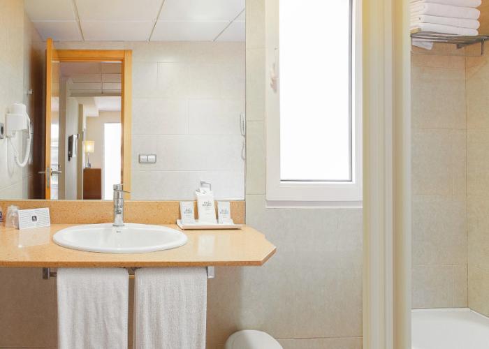 RH Casablanca & Suites Hotel