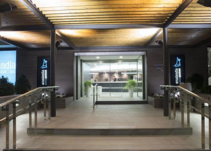 Aparthotel Acualandia