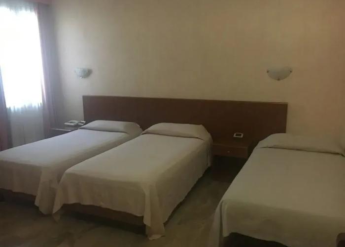 Hotel Astor Piacenza