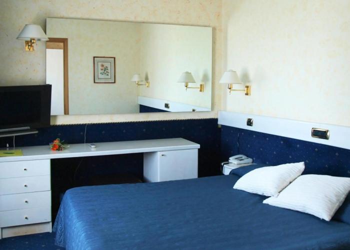 Euro Hotel
