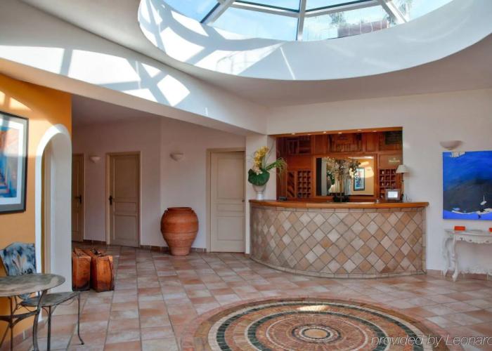 Le Roc e Fiori Hotel
