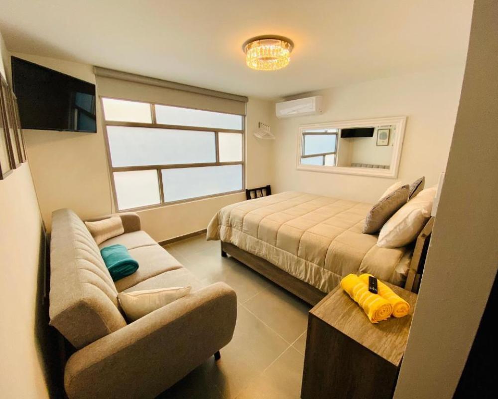 Sunday Downtown @ Rincon