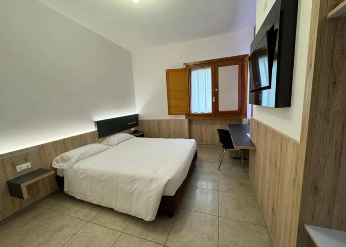 Hotel Holidays