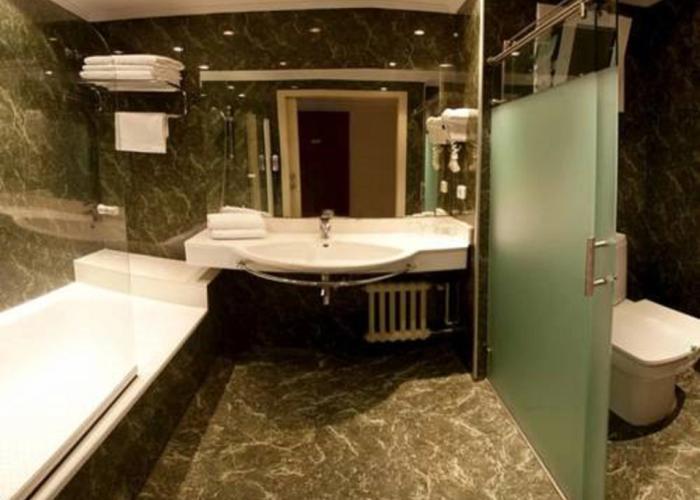 Hotel Urpi
